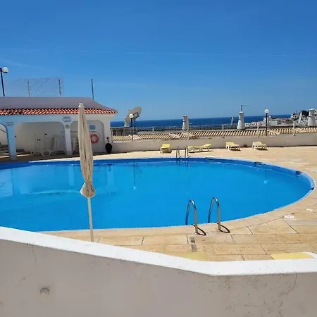 Apartamento Luxurious Seaview With Pool 5min